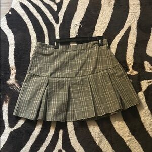 Kendall & Kylie Gray Pleated Skater Skirt